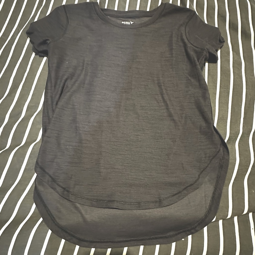 Old Navy Athletic Wear T-Shirt
